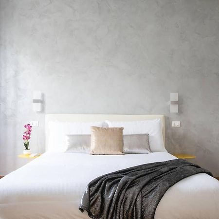 Silver Luxury Jacuzzi Suite Trastevere - Top Collection Roma Esterno foto